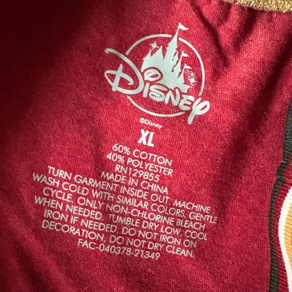 Disney World Hollywood Tower Hotel Tower of Terror Minnie Mouse T-shirt Women's - Picture 4 of 7